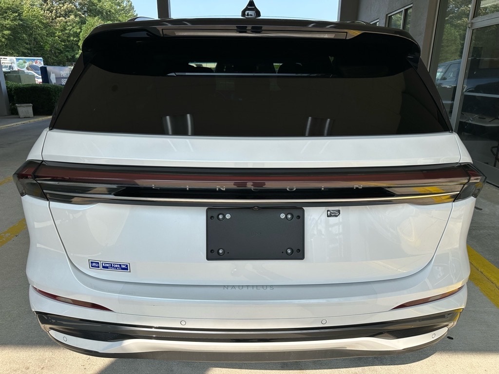 2024 Lincoln Nautilus Reserve - Photo 11