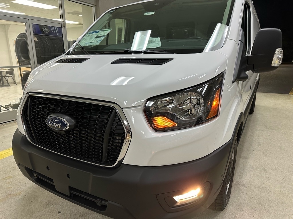 2024 Ford Transit Van Base's photo