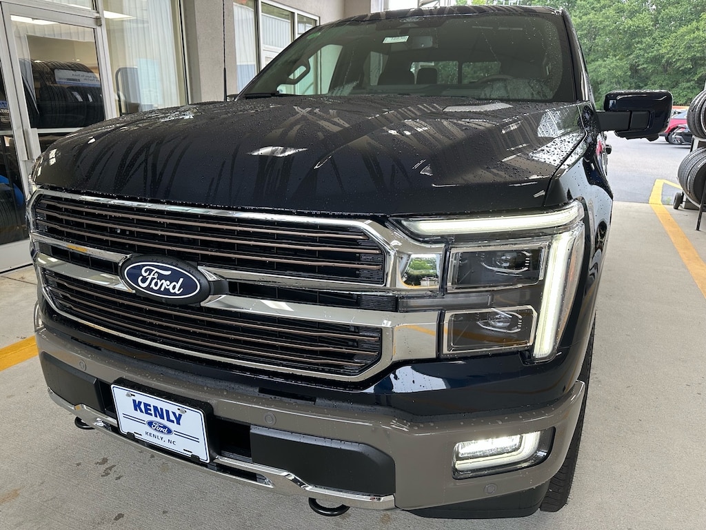 New 2026 Ford F-150 King Ranch 4x4 King Ranch SuperCrew 5.5 ft. SB