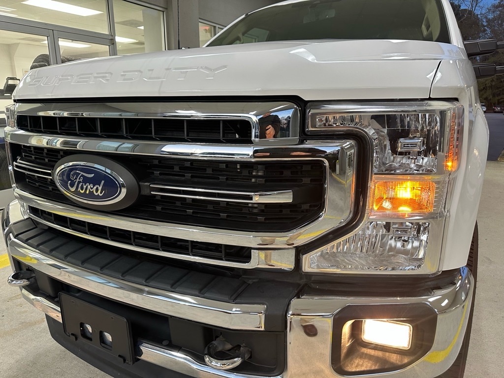 2022 Ford F-250 Super Duty Lariat's photo