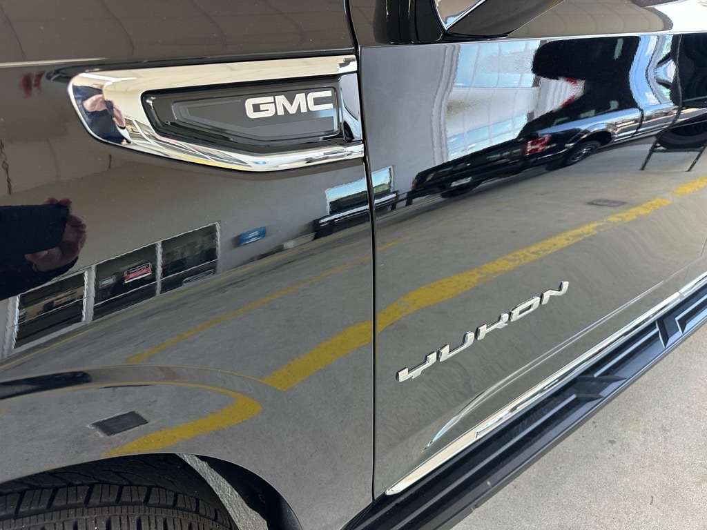 Used 2024 GMC Yukon XL SLT 4x4 SLT SUV