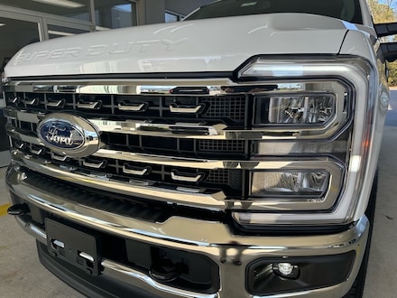 2026 Ford F-250 Super Duty Lariat 4x4 Lariat  Crew Cab 6.8 ft. SB Pickup