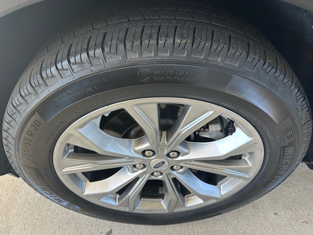 Used 2024 Ford Explorer XLT XLT  SUV