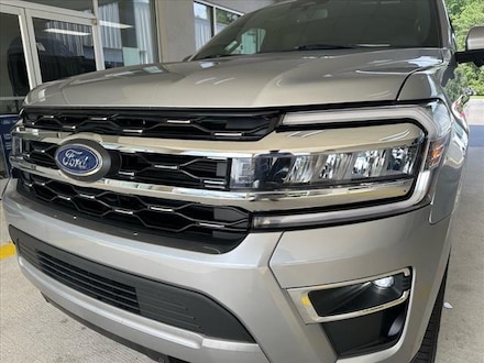 2023 Ford Expedition Limited 4x4 Limited  SUV
