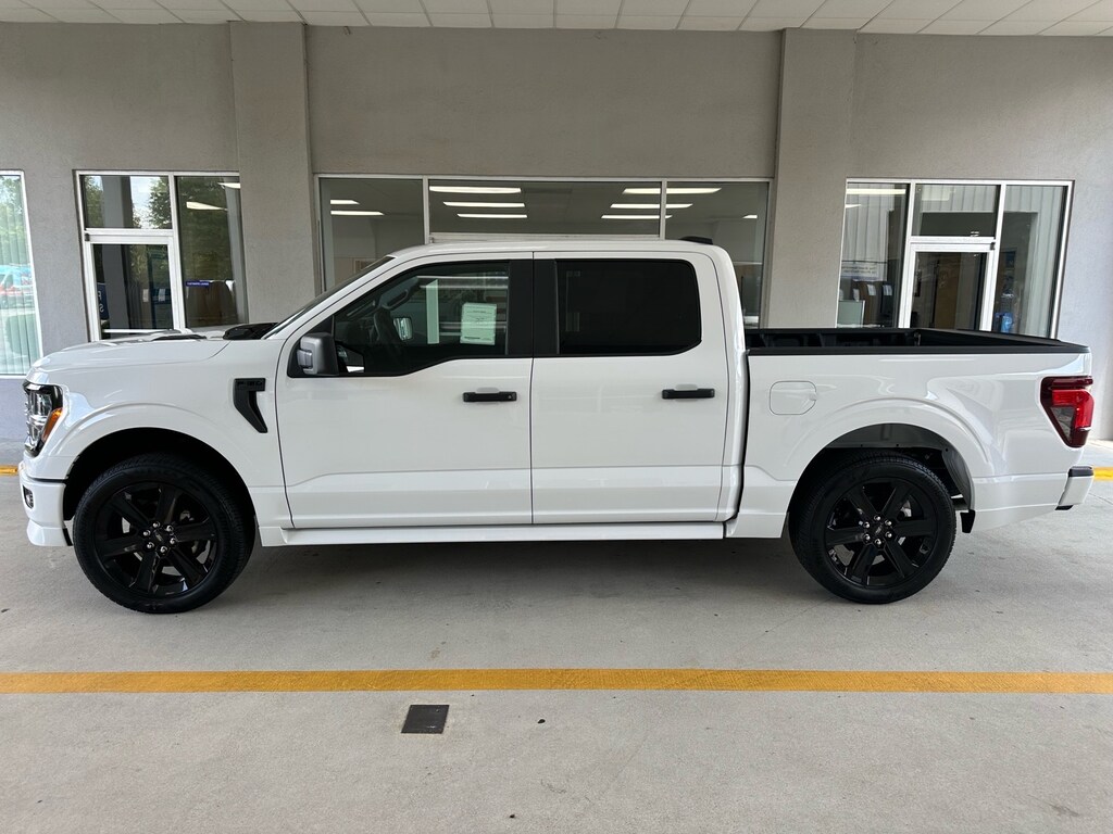 New 2026 Ford F-150 STX 4x4 STX SuperCrew 5.5 ft. SB