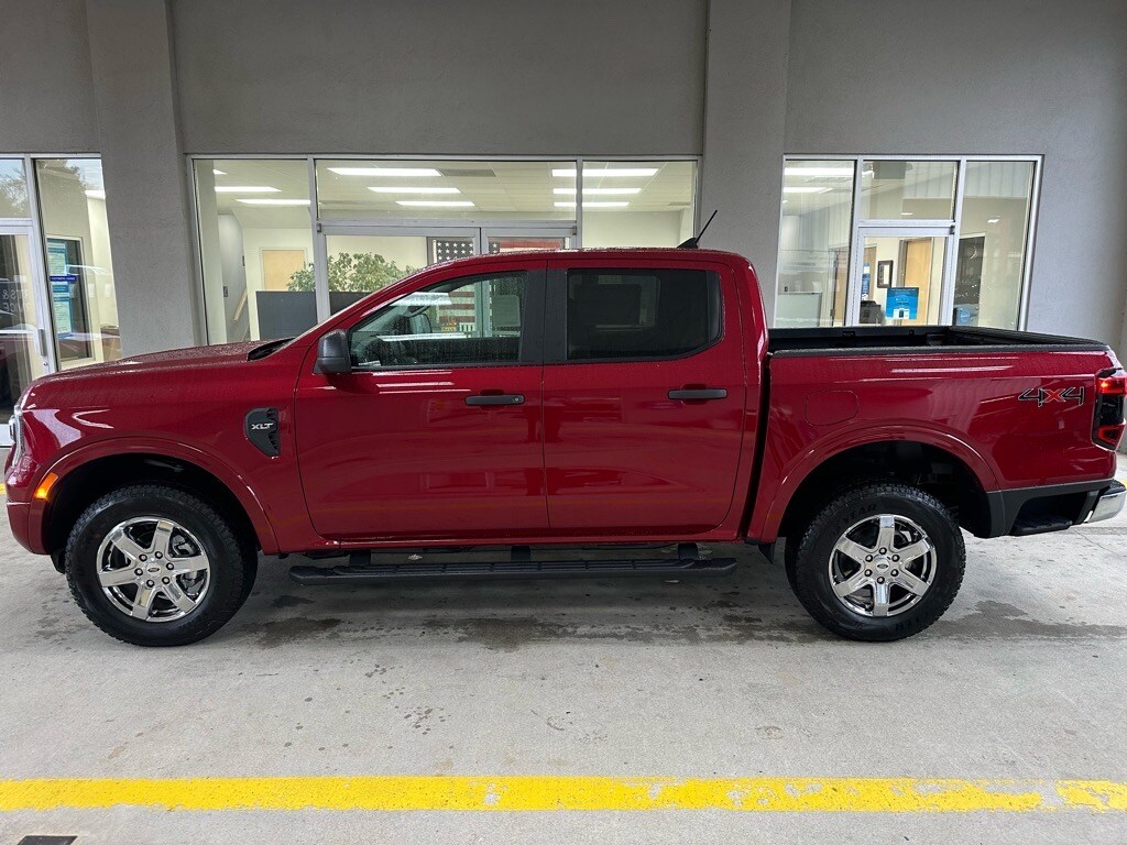 2025 Ford Ranger XLT photo 2