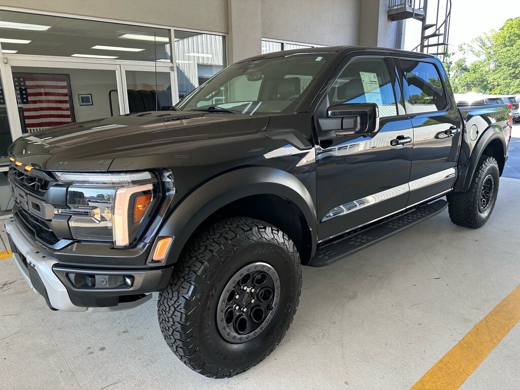Certified 2025 Ford F-150 Raptor 4x4 Raptor SuperCrew 5.5 ft. SB