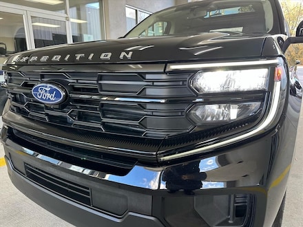 2025 Ford Expedition Active 4x4 Active  SUV