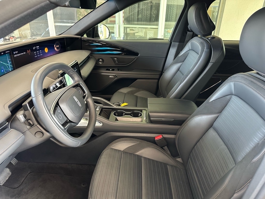 2024 Lincoln Nautilus Reserve - Photo 17