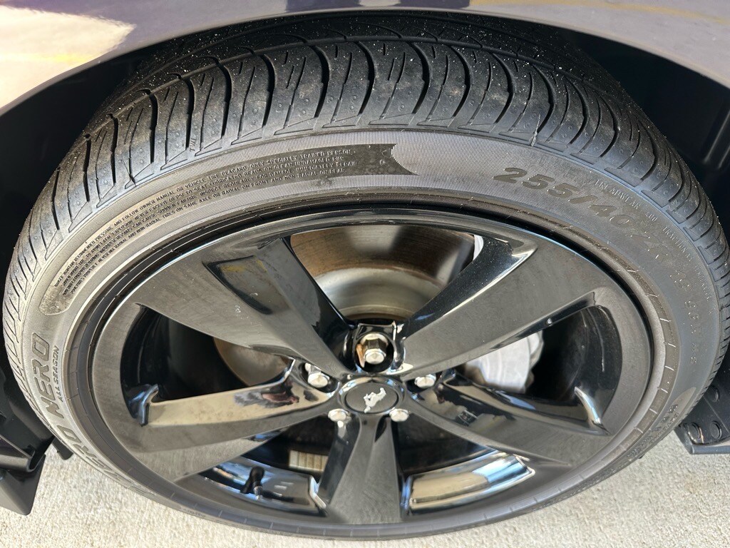 2023 Ford Mustang GT photo 3