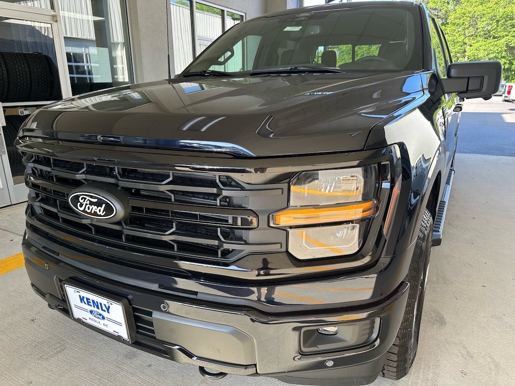 New 2026 Ford F-150 XLT 4x4 XLT SuperCrew 5.5 ft. SB