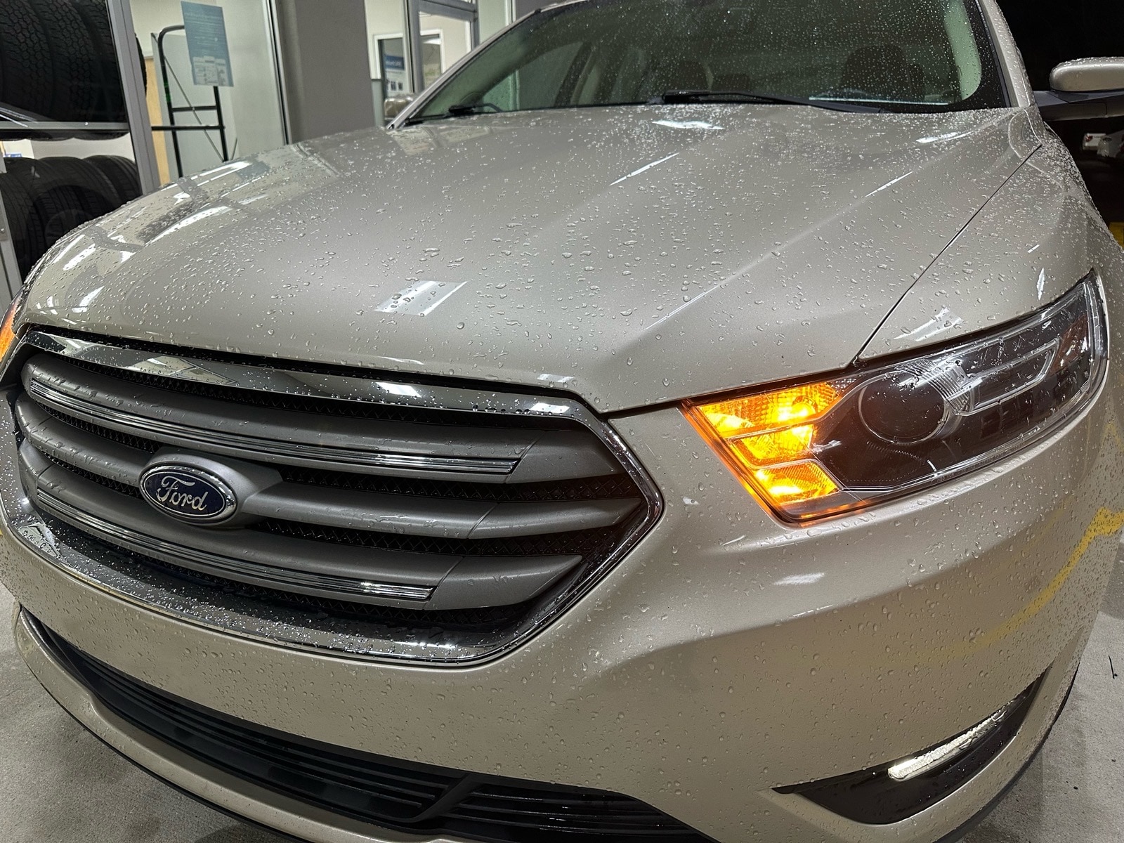 2018 Ford Taurus