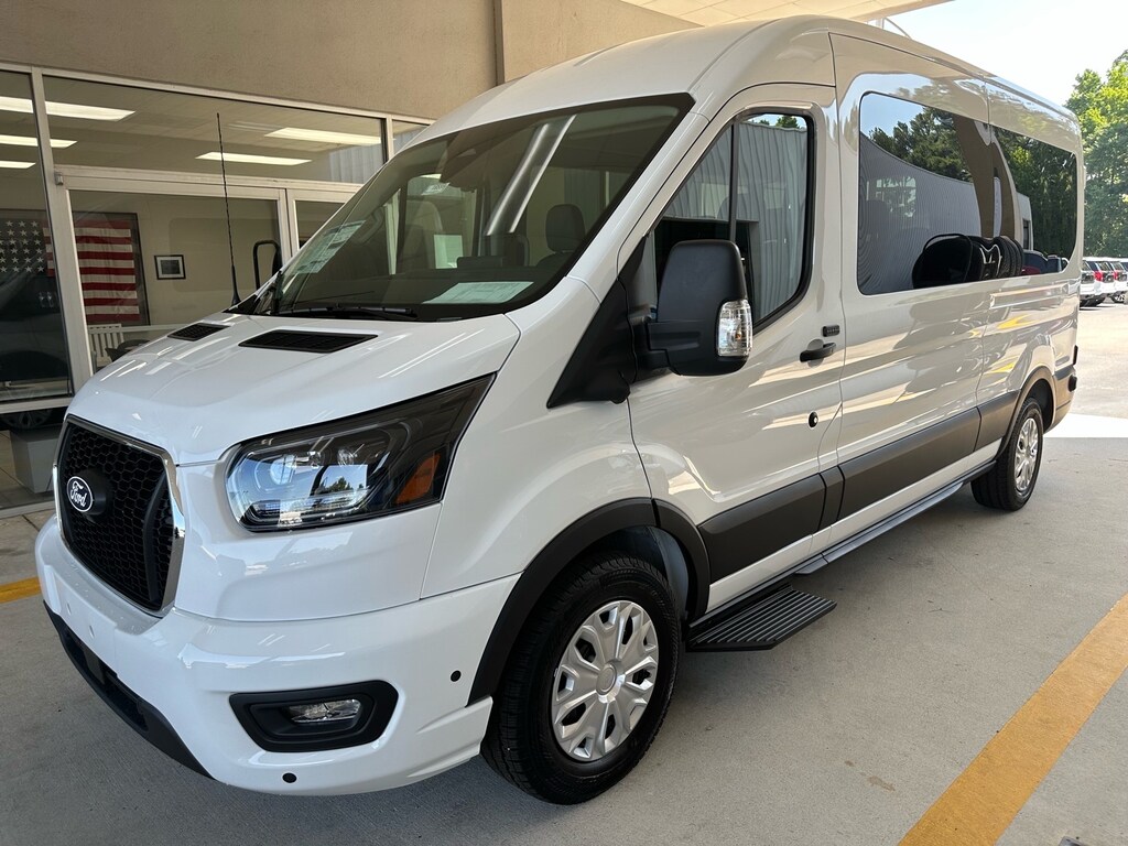 New 2026 Ford Transit 350 XLT 350 XLT LWB Medium Roof Passenger Van