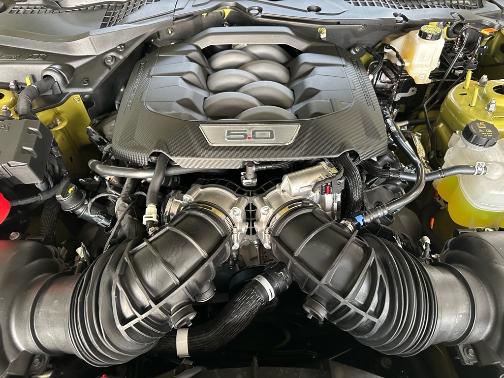 2025 Ford Mustang GT Fastback - Photo 17