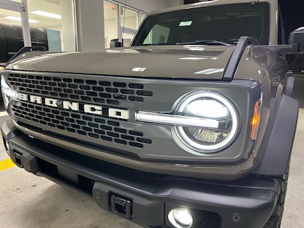 2025 Ford Bronco Badlands 4x4 Badlands  SUV