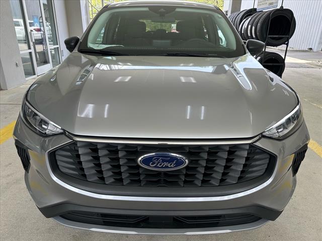 2023 Ford Escape Active photo 3