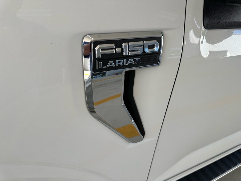 New 2026 Ford F-150 Lariat 4x4 Lariat SuperCrew 5.5 ft. SB