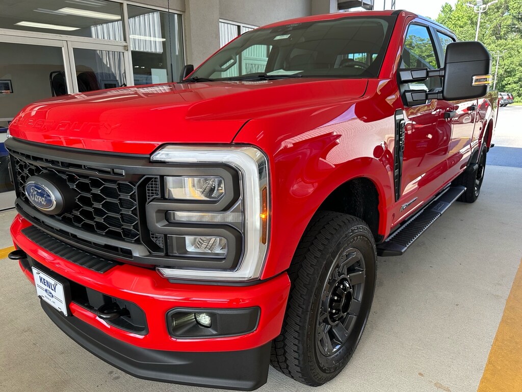 New 2026 Ford F-250 Super Duty XL 4x4 XL Crew Cab 6.8 ft. SB Pickup