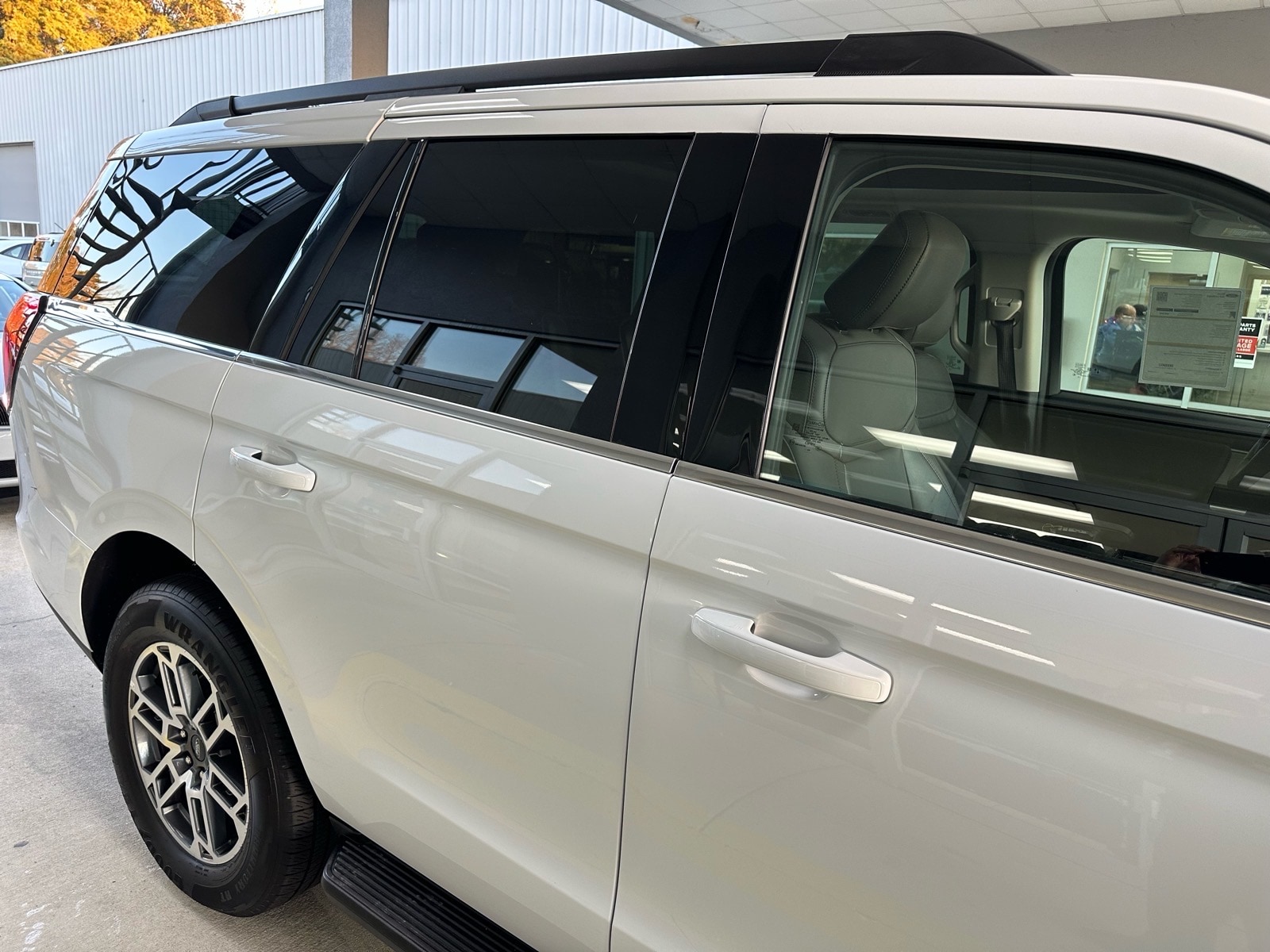 2025 Ford Expedition Active - Photo 10