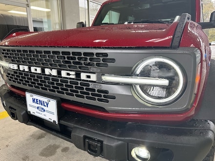 2025 Ford Bronco Badlands 4x4 Badlands  SUV