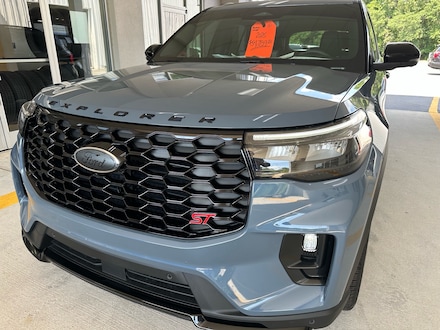 2025 Ford Explorer ST AWD ST  SUV