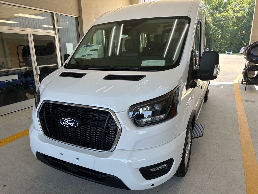 New 2026 Ford Transit 350 XLT 350 XLT LWB Medium Roof Passenger Van
