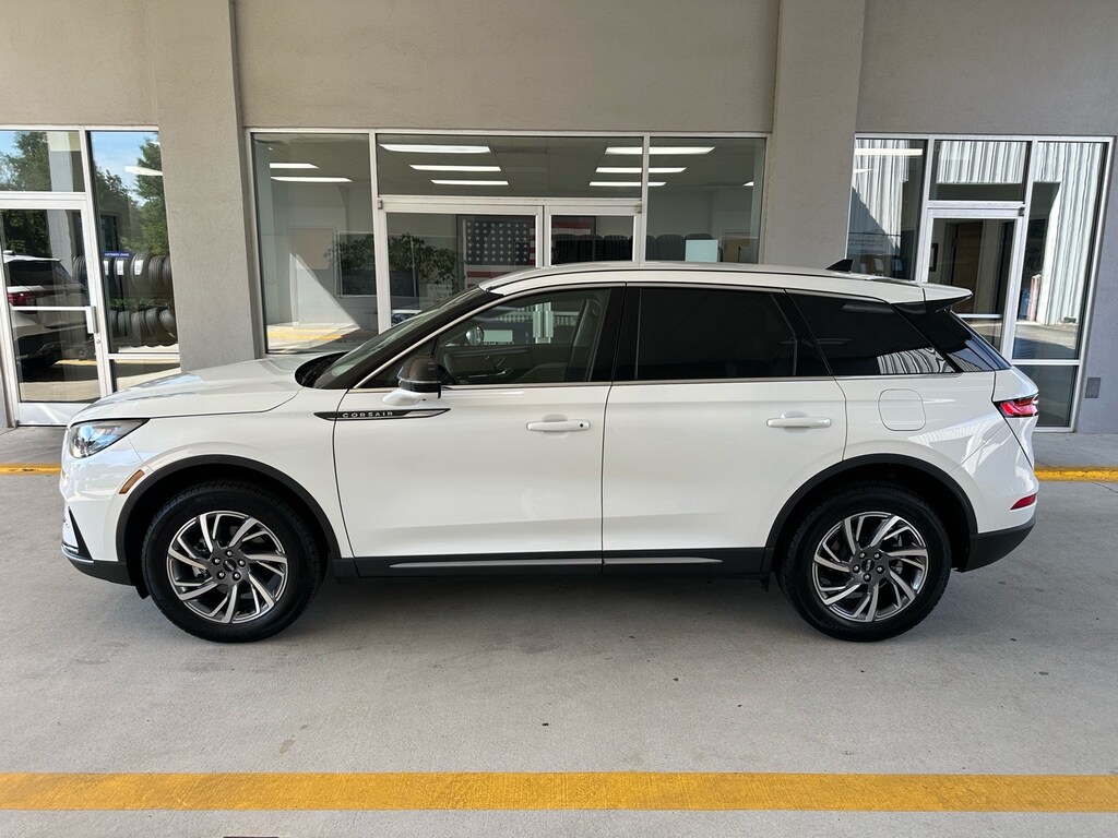 Used 2025 Lincoln Corsair Premiere Premiere SUV