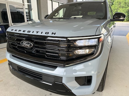2025 Ford Expedition Platinum 4x4 Platinum  SUV