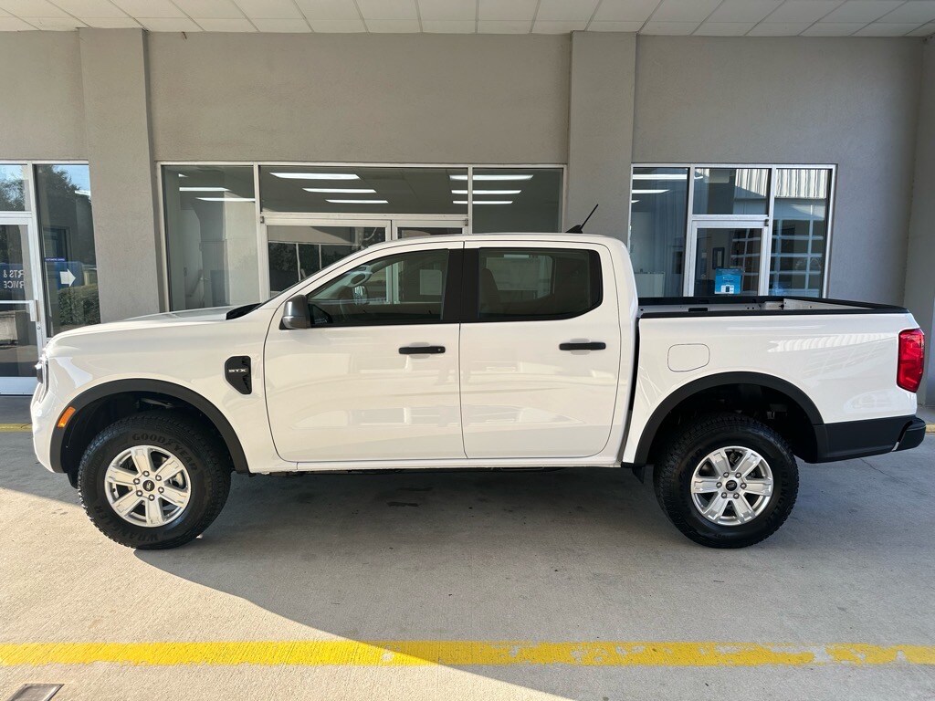 2025 Ford Ranger XL photo 3