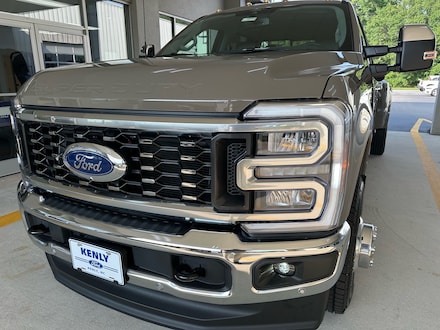 2026 Ford F-350 Super Duty Lariat 4x4 Lariat  Crew Cab 8 ft. LB DRW Pickup