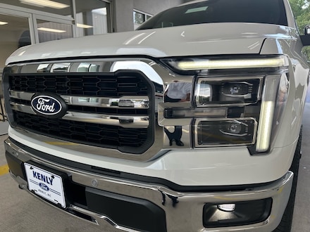 2025 Ford F-150 Lariat 4x4 Lariat  SuperCrew 5.5 ft. SB