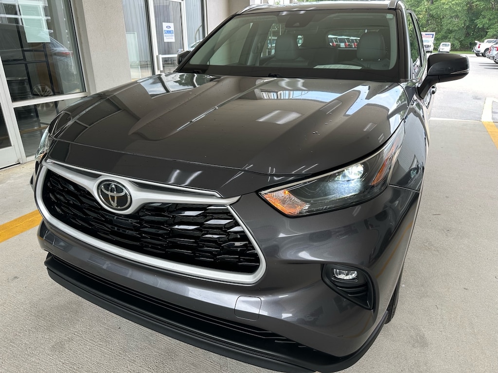 Certified 2024 Toyota Highlander XLE AWD XLE SUV