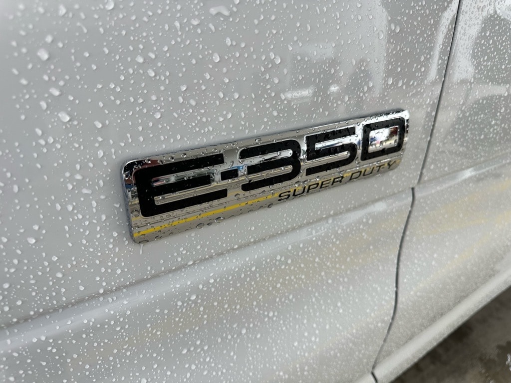 New 2025 Ford E-Series E-350 138-in WB SRW KUV Body E-350 138-in WB SRW KUV Body
