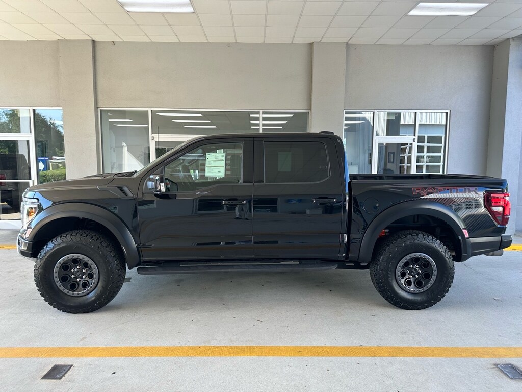Certified 2025 Ford F-150 Raptor 4x4 Raptor SuperCrew 5.5 ft. SB
