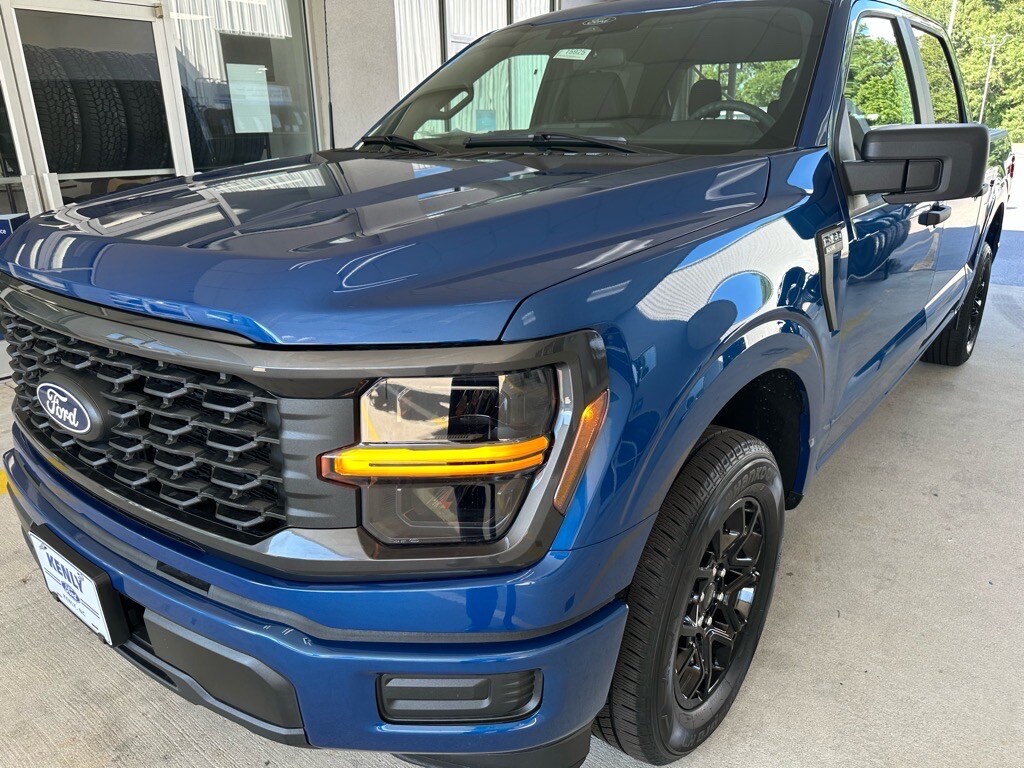 2025 Ford F-150 STX photo 2