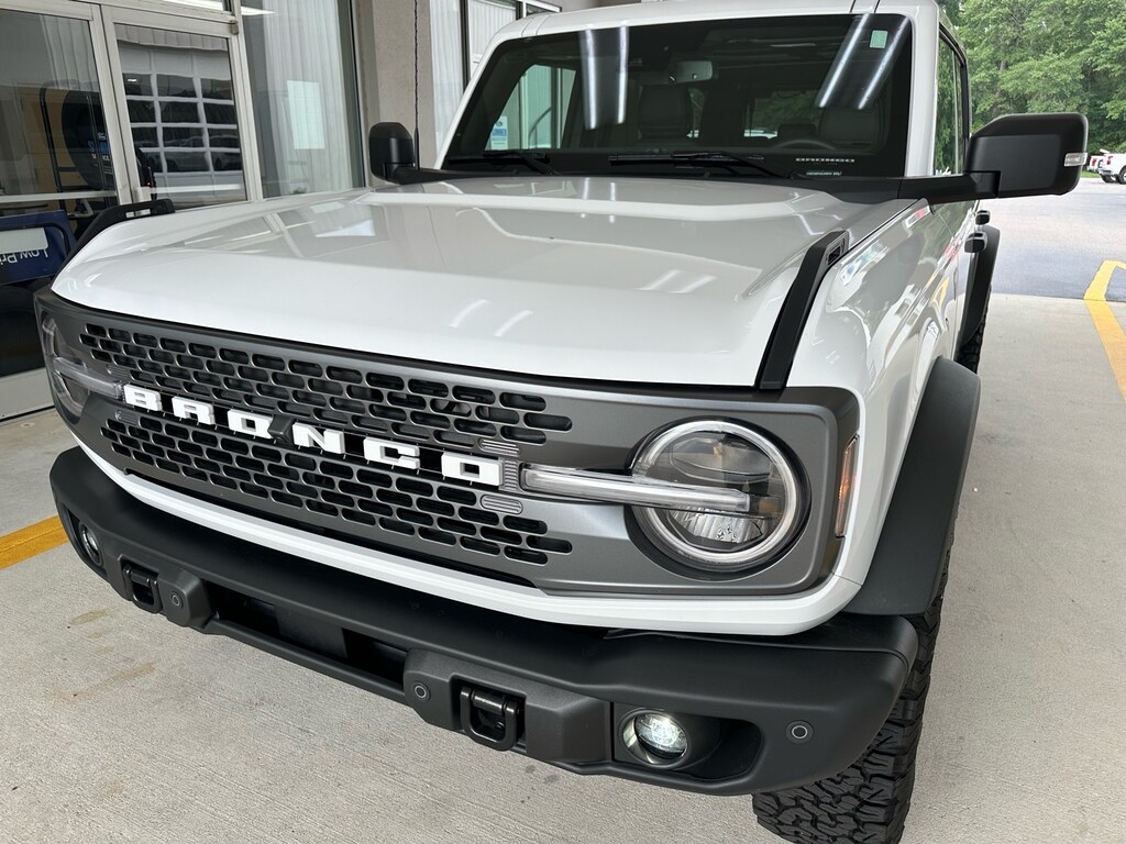 Used 2025 Ford Bronco Badlands 4x4 Badlands SUV