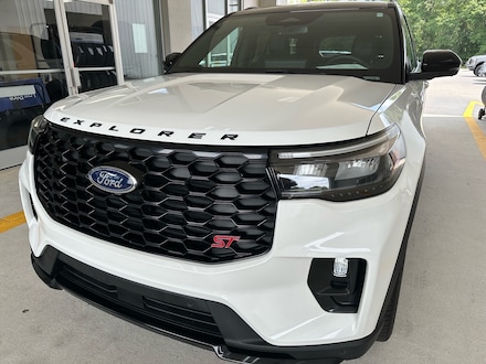 2025 Ford Explorer ST ST  SUV