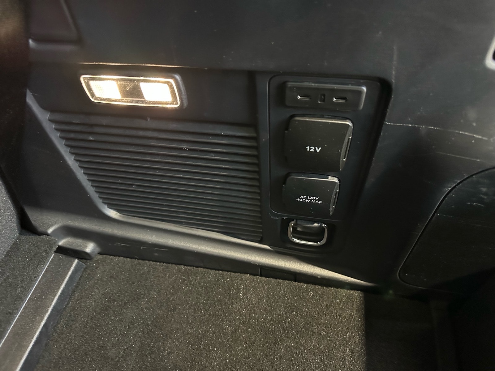 2025 Ford Expedition Active - Photo 30