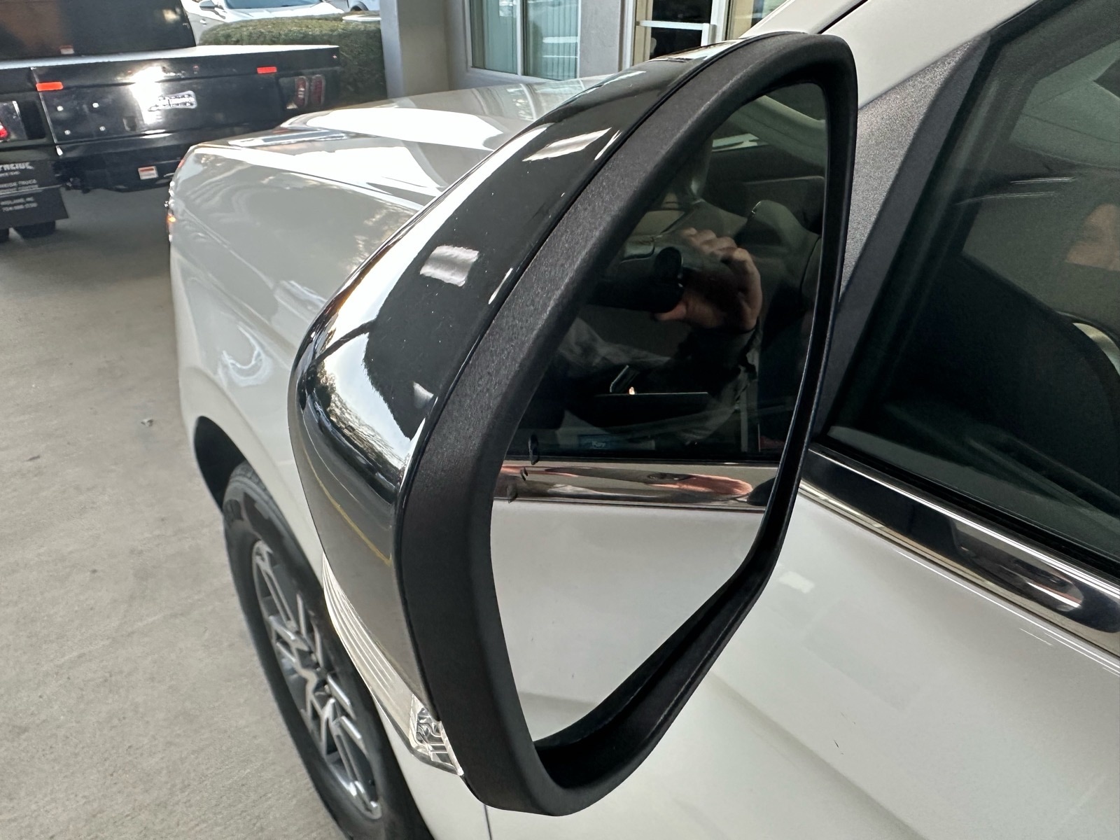 2025 Ford Expedition Active - Photo 14
