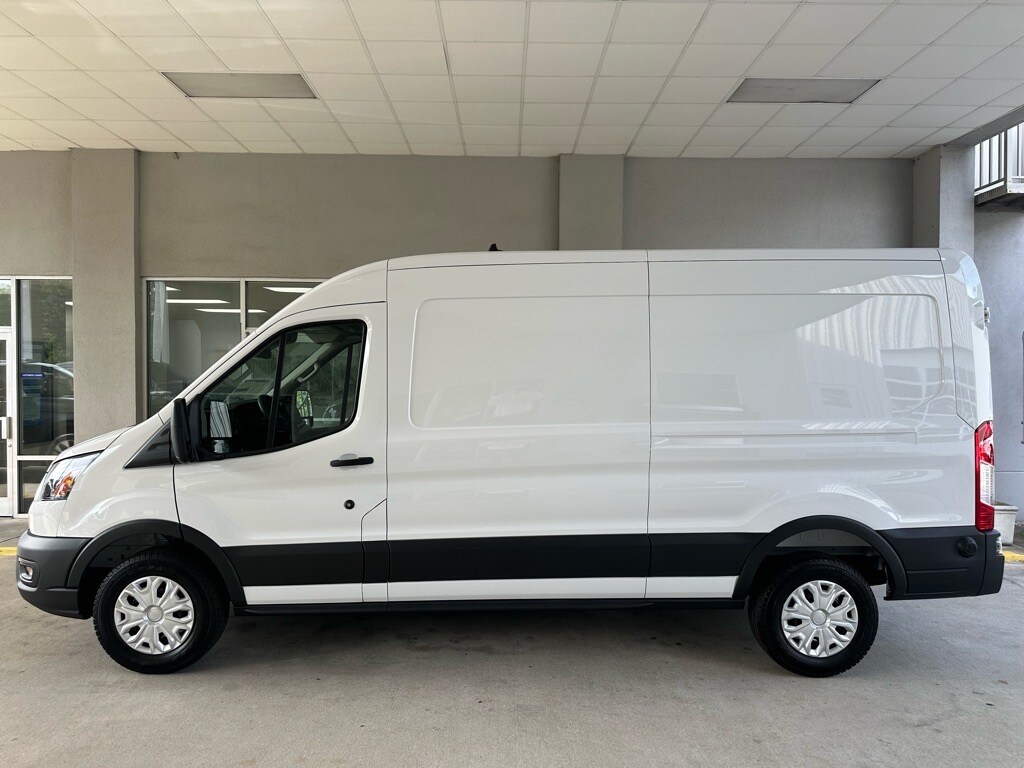 2025 Ford Transit Cargo Van photo 2