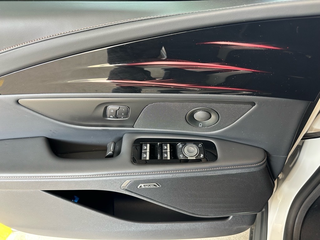 2024 Lincoln Nautilus Reserve - Photo 16