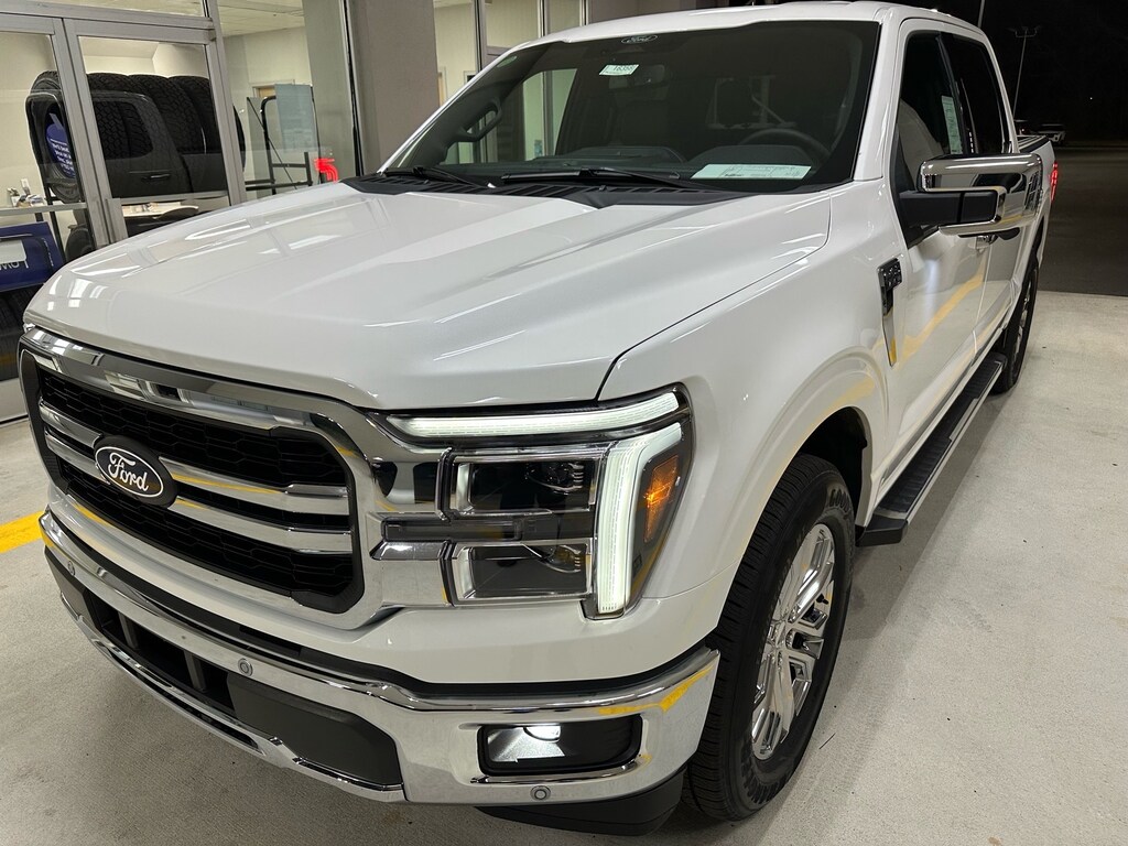 New 2026 Ford F-150 Lariat 4x2 Lariat SuperCrew 5.5 ft. SB