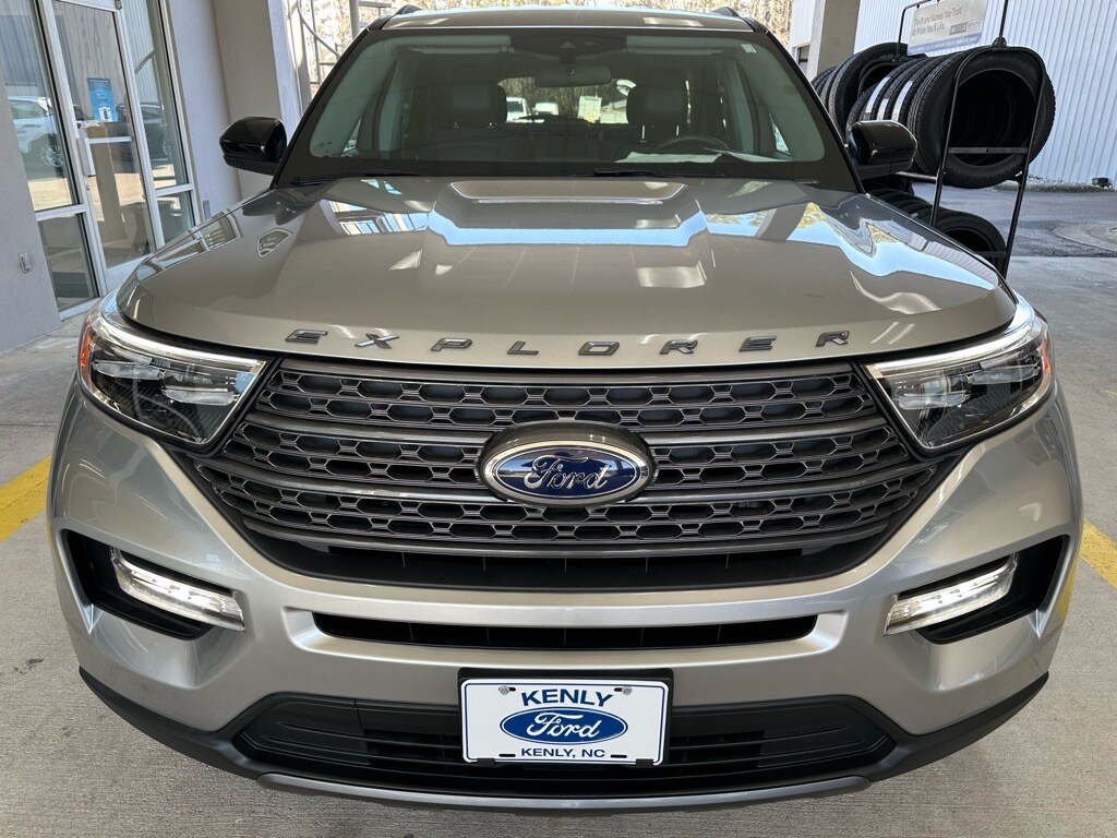 2024 Ford Explorer XLT photo 4
