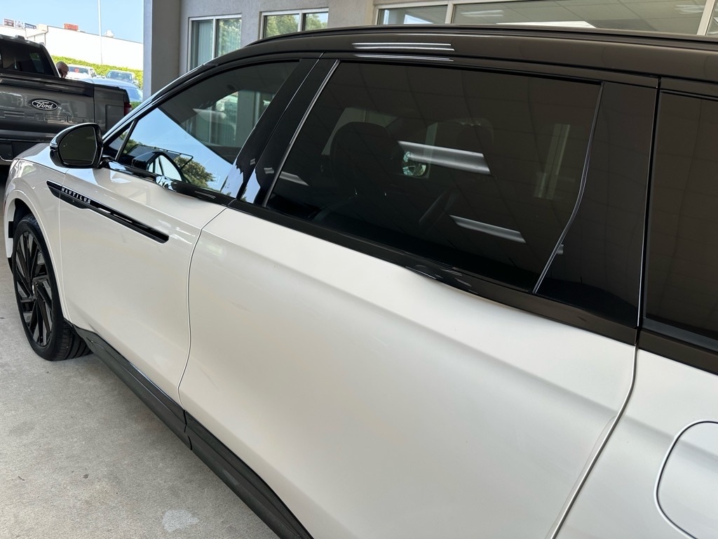 2024 Lincoln Nautilus Reserve - Photo 12