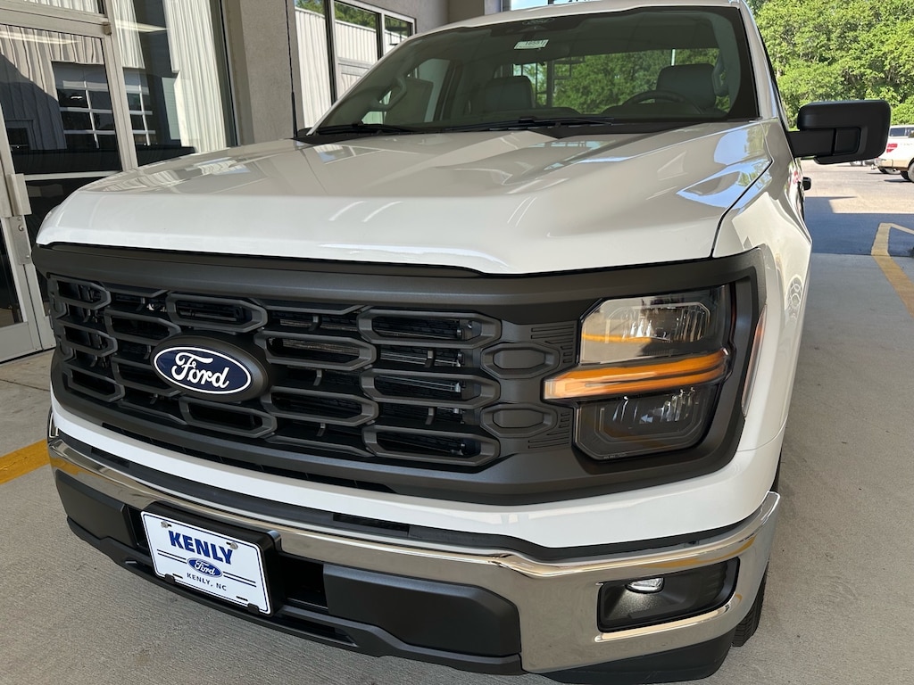 New 2026 Ford F-150 XL 4x2 XL Regular Cab 8 ft. LB