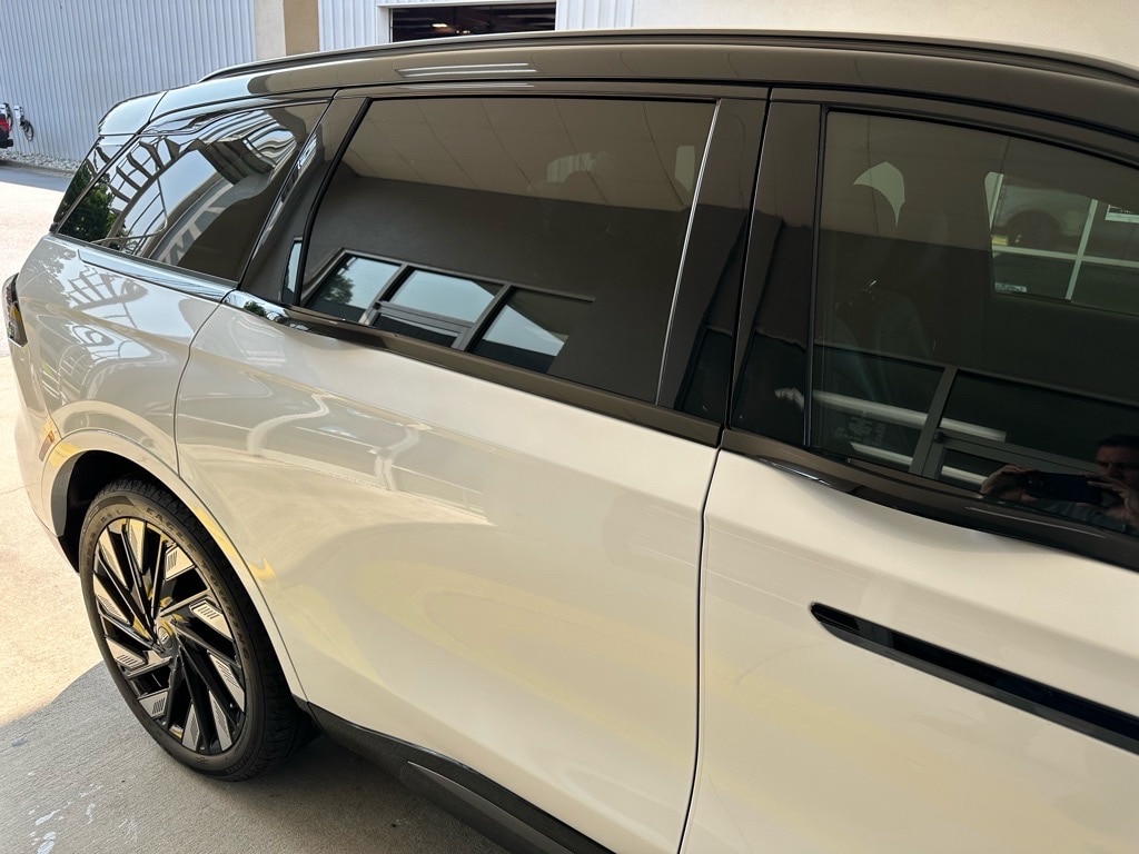 2024 Lincoln Nautilus Reserve - Photo 10