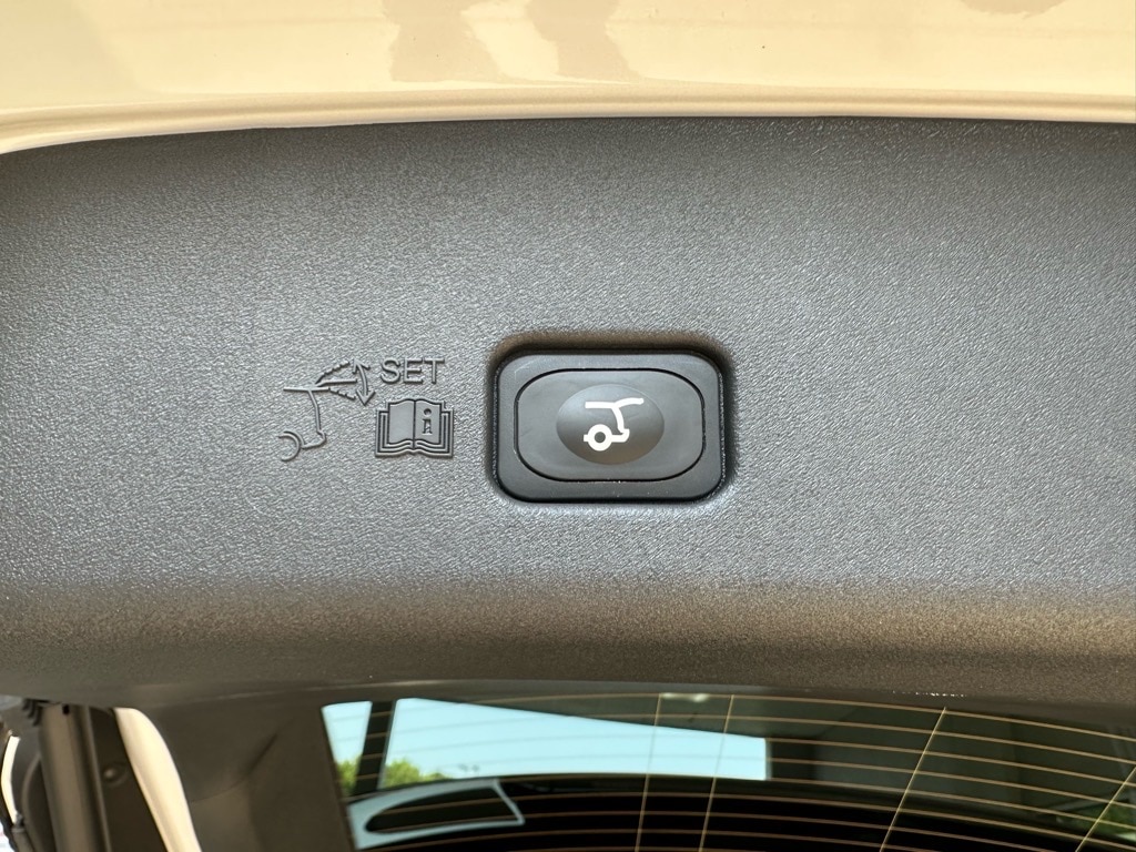 2024 Lincoln Nautilus Reserve - Photo 28