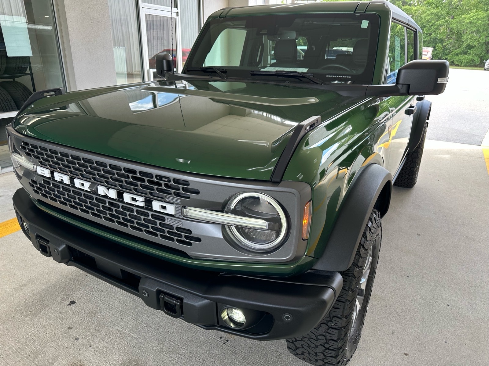 2025 Ford Bronco Badlands 4x4's photo