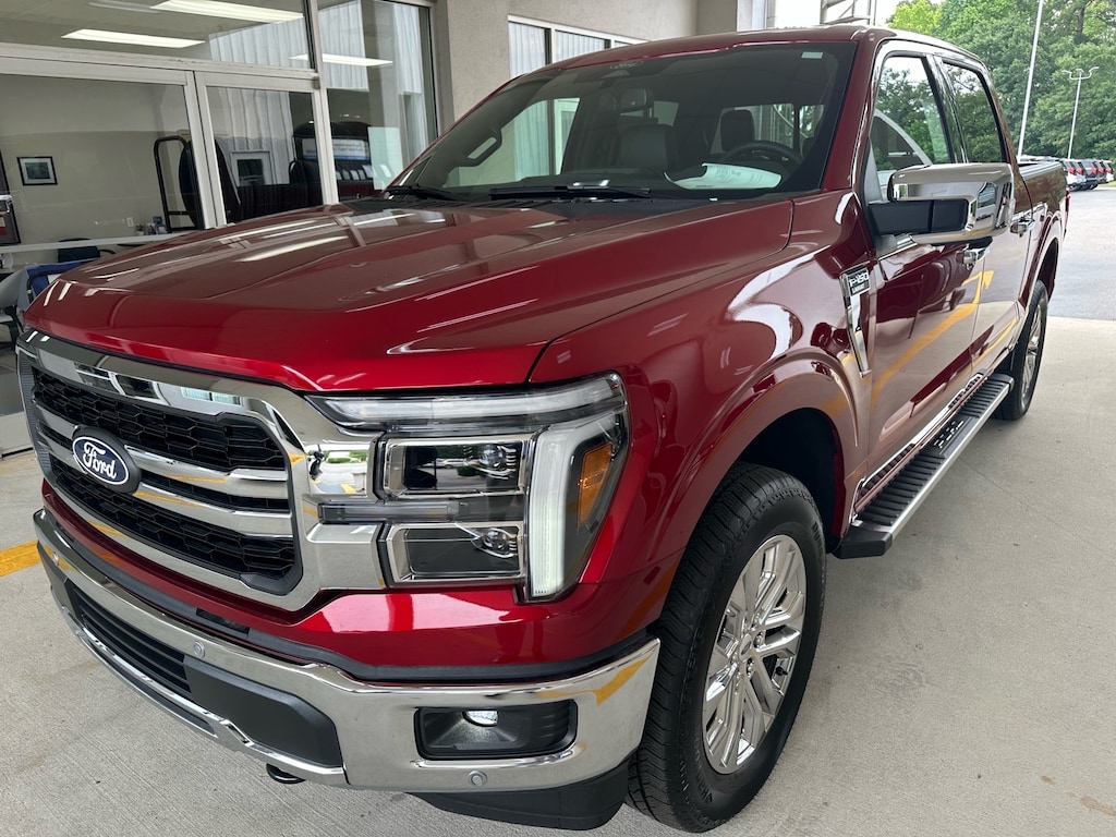 New 2026 Ford F-150 Lariat 4x4 Lariat SuperCrew 5.5 ft. SB