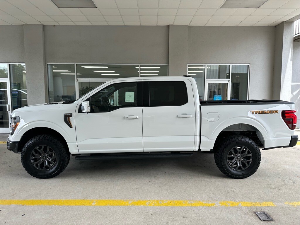 2025 Ford F-150 Tremor photo 2
